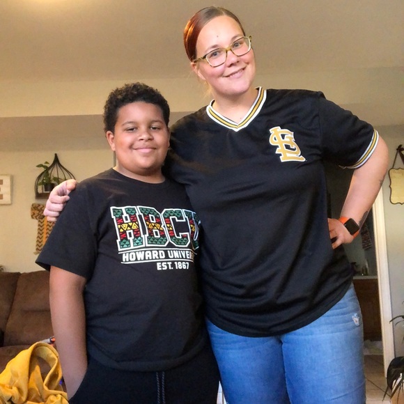 Meet your Posher, Amber - Picture 7 of 8